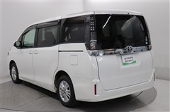 ヴォクシー V