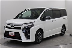 トヨタ ヴォクシー ZS キラメキ3