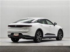 クラウン クロスオーバー Gアドバ