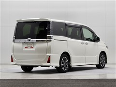 ヴォクシー ZS キラメキ3