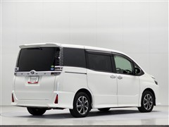 ヴォクシー ZS キラメキ