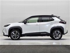 ヤリスクロス HV Z