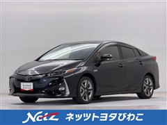 トヨタ プリウスPHV S セーフティ