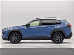 RAV4 アドベンチャー 4WD