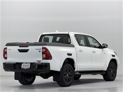 ハイラックス Z GRスポーツ