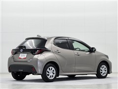 ヤリス ハイブリッド G