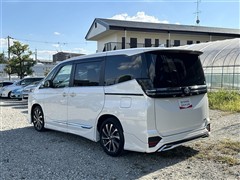 ヴォクシー ハイブリッド S-Z