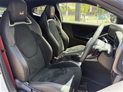 RZ ハイパフォーマンス