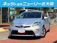 トヨタ プリウス S