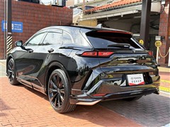 クラウン スポーツ Z