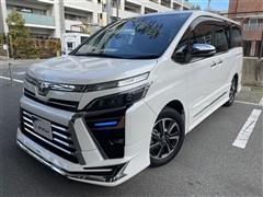 トヨタ ヴォクシー ZS キラメキ3