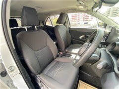 ヤリスクロス HV G