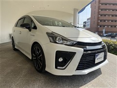 プリウスアルファ