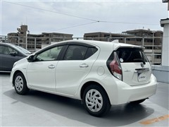 アクア S スタイルブラック