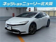 トヨタ　プリウス Z