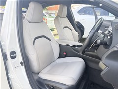 UX250h バージョンC