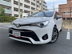 トヨタ アベンシス LI