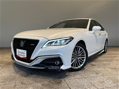 クラウン RS