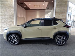 ヤリスクロス Z