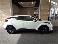 C-HR Gモードネロセーフティ+2