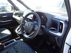 ヴォクシー ハイブリッド S-Z