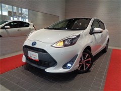 トヨタ アクア SStyle Black