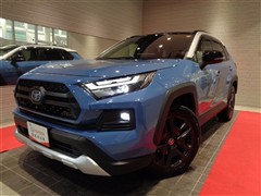 トヨタ RAV4 HV アドベンチャー