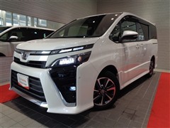 トヨタ ヴォクシー ZS