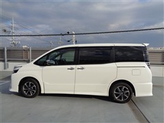 ヴォクシー ZS キラメキ3