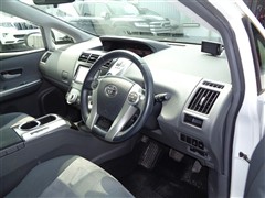 プリウスアルファ Gツーリングセレ