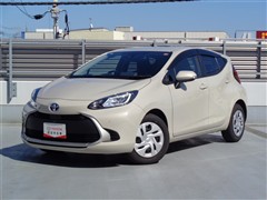 トヨタ アクア G