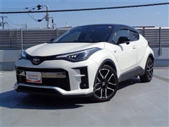 C-HR S GRスポーツ