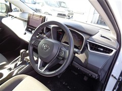 カローラツーリング HV G