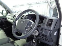 ハイエースVロングDX GLパッケー