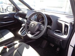 ノア ハイブリッド S-Z