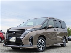 日産 セレナ ハイウェイ V E-4ORCE
