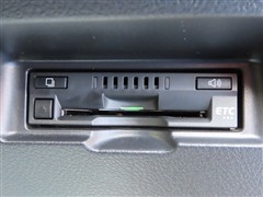 ヴィッツ ハイブリッド ジュエラ