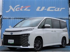 トヨタ ヴォクシー HV S-G 8ニンノリ