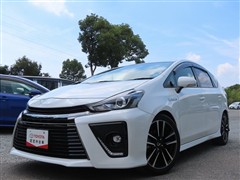 トヨタ プリウスアルファSツーリングGs