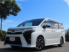 トヨタ ヴォクシー ZS キラメキ2 7ニン