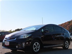 トヨタ プリウス S