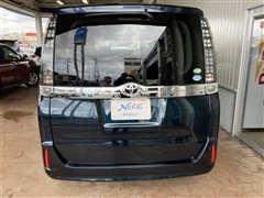 ヴォクシー 4WD V