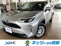 ヤリスクロス HV X