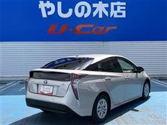 プリウス S セーフティプラス