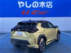 ヤリスクロス HV Z