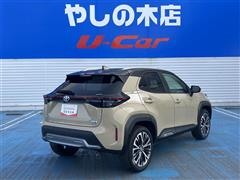 ヤリスクロスZ アドベンチャー HV