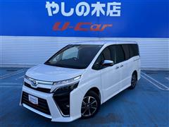 トヨタ　ヴォクシー ZS キラメキ3