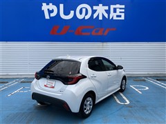 ヤリス ハイブリッドG