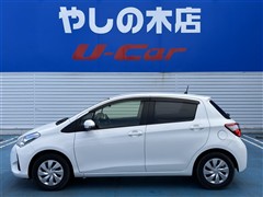 ヴィッツ F