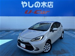 トヨタ アクア Z 4WD